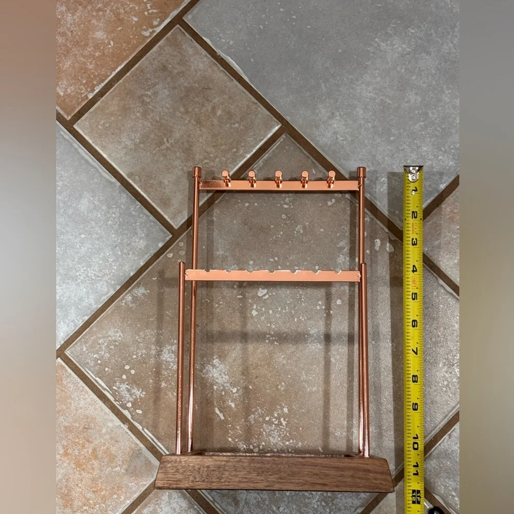 Pretty Rose Gold and Wood Jewelry Organizer. NWOT